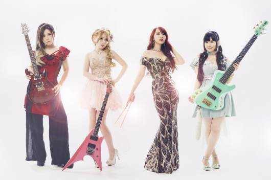 邦楽Blu-ray　Disc　Aldious with Maki Oyama / Aldious with Maki Oyama Aldious Tour 2020-2021 Unlash Live at LIQUDROOM [VAA OFFICIAL STORE限定盤] Amazon.co.jp: Unopened Aldious with Maki Oyama 