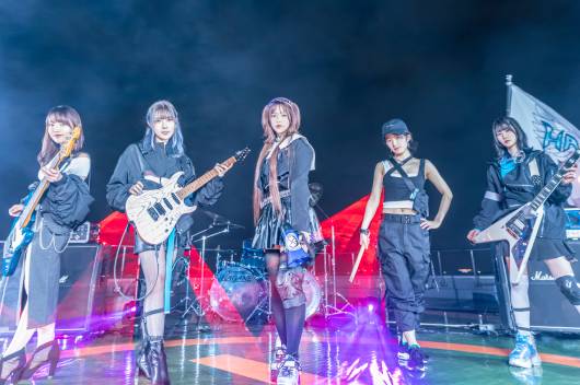 正統派メロディック・メタルの女性5人組HAGANEがニュー・シングル ”SupverVillan” リリース＆MV公開中！