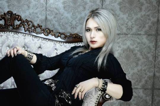 新品未開封 大山まき×EYE『赤豹と青蛇』会場限定CD 赤豹と青蛇』ジャケット公開！ | EYE official website