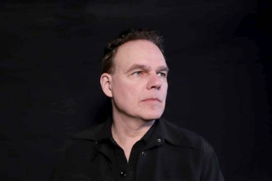 ハリー・ヘスをフィーチュアしたFIRST SIGNALが早くも2月に新作「FACE YOUR FEARS」を発表! 先行シングルのMVが公開中