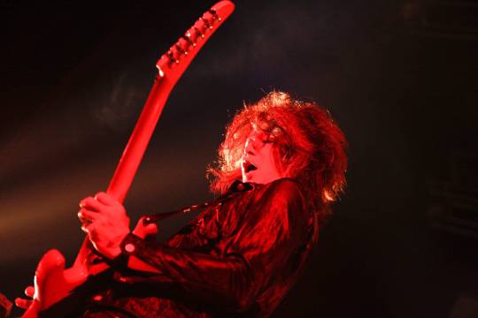 訃報：PRESENCEやGRAND SLAMのギタリストとして活躍した白田一秀が急逝
