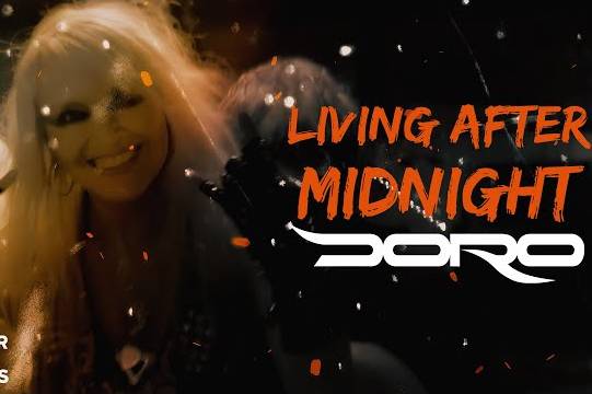 DOROが10月発売のニュー・アルバムからロブ・ハルフォードとデュエットしたJUDAS PRIESTのカヴァー ”Living After Midnight” を先行リリース！