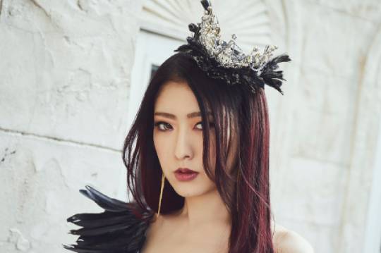 大山まきが11月8日にニュー・シングル「Eclipse」を発表