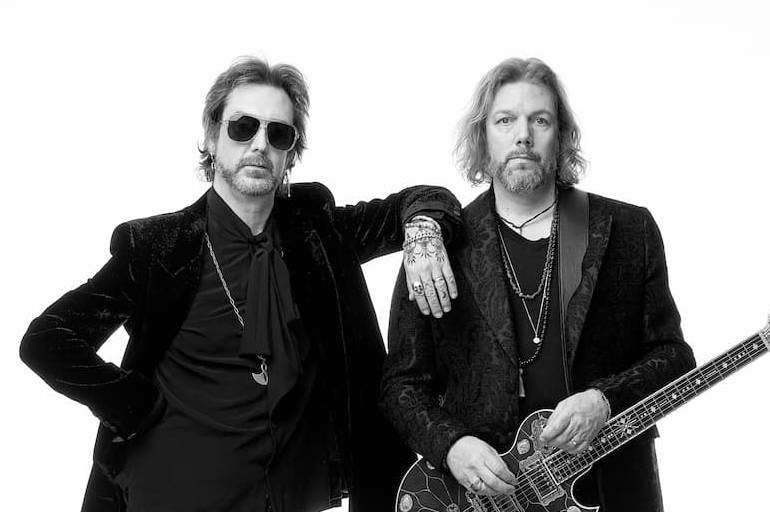 The Black Crowes インスタントライブ 4枚セット BLACK CROWESが3月発売のニュー・アルバム「HAPPINESS BASTARDS