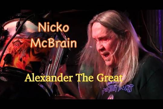 ニコ・マクブレイン率いるIRON MAIDENカヴァー・バンドの