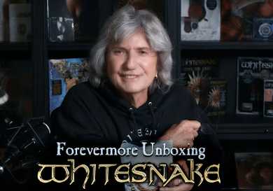 デイヴィッド・カヴァデールがYouTube公式チャンネル『Whitesnake TV』に「FOREVERMORE」スーパー・デラックス・エディションの開封動画を公開