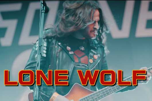 MOTÖRHEADの極悪魂はヤツらが継ぐ! イギリスの爆走ロッカーASOMVELの10月リリース最新作より “Lone Wolf” のMVを公開
