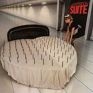HONEYMOON SUITE